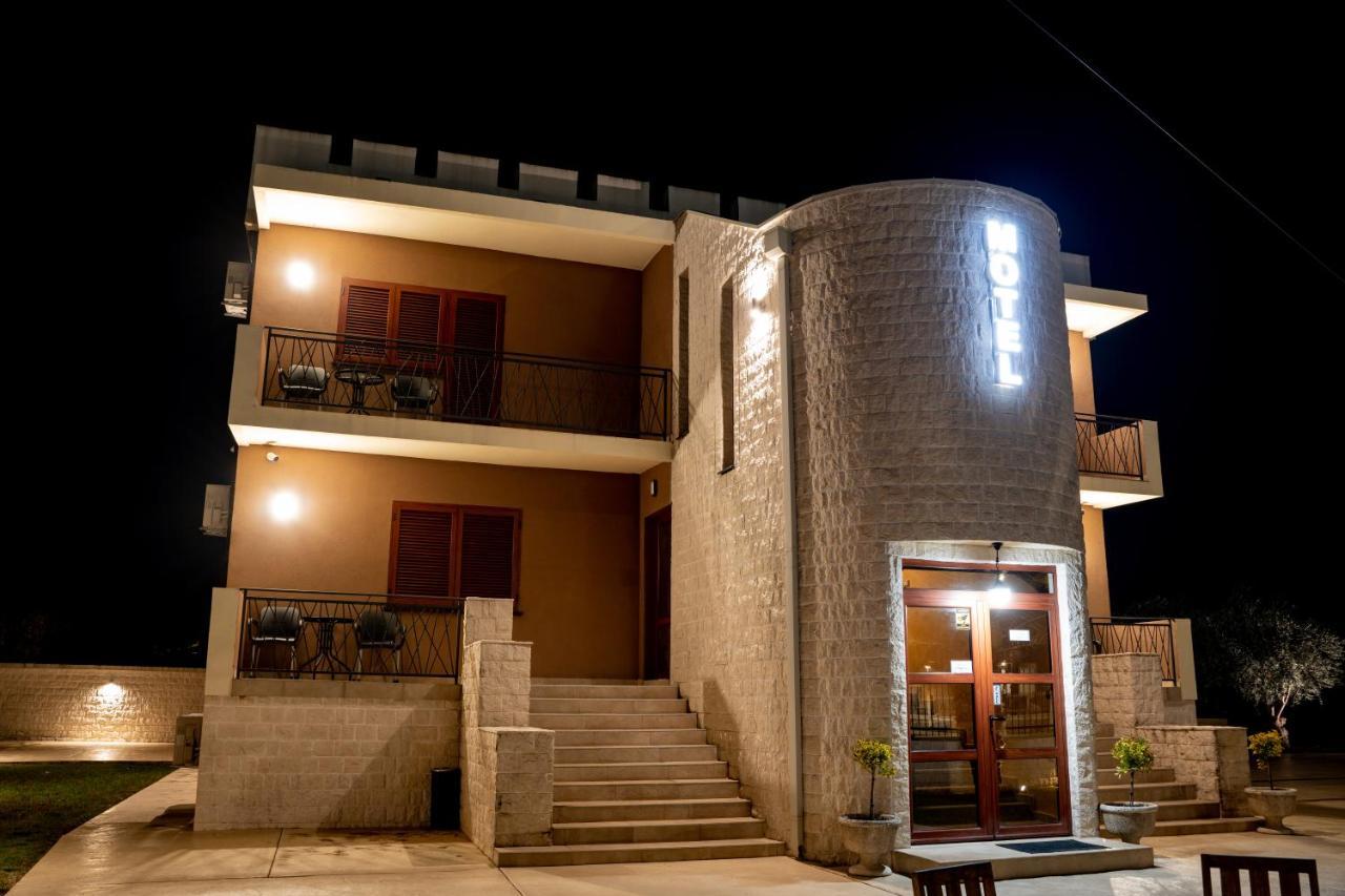 Motel Zeta Lux Mitrovici (Podgorica) Exterior foto